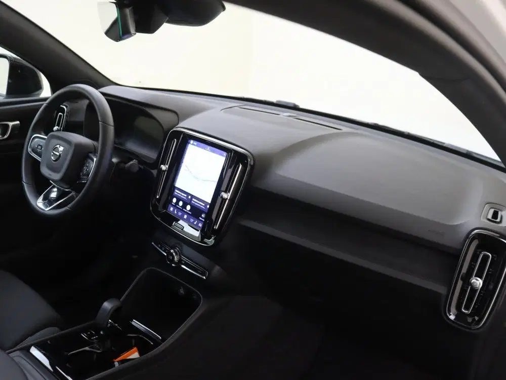 Volvo C40 Recharge Core 69kWh uit 2024, foto 12