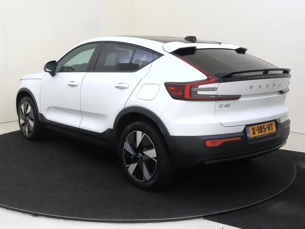 Volvo C40 Recharge Core 69kWh uit 2024, foto 4