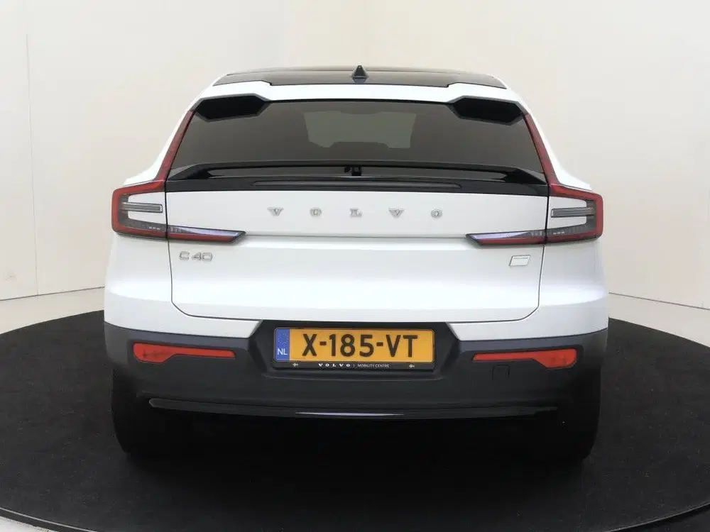 Volvo C40 Recharge Core 69kWh uit 2024, foto 5