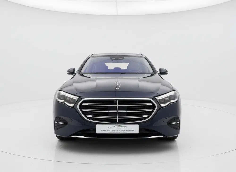 Mercedes-Benz E-Klasse 300 e Exclusive Line uit 2025, foto 3