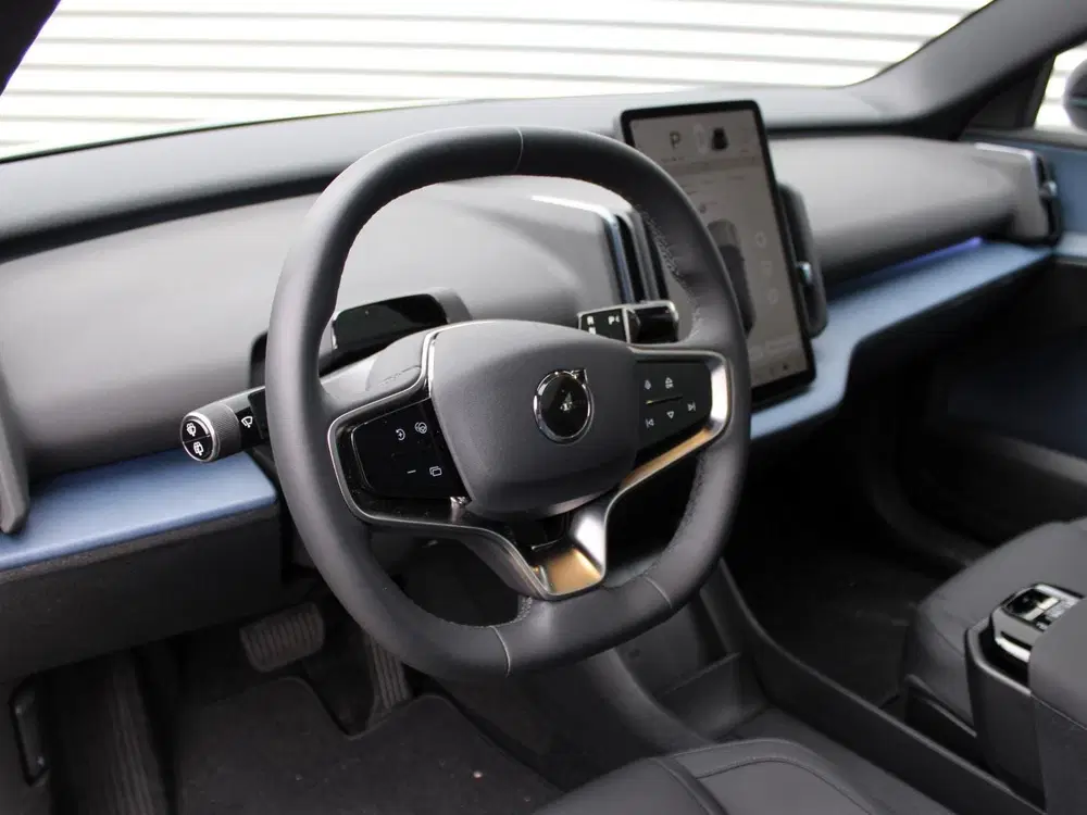 Volvo EX30 Single Motor Plus Automaat uit 2024, foto 11