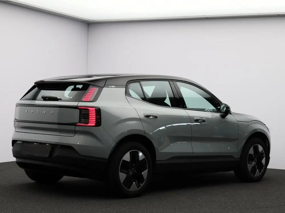Volvo EX30 Single Motor Plus Automaat uit 2024, foto 2