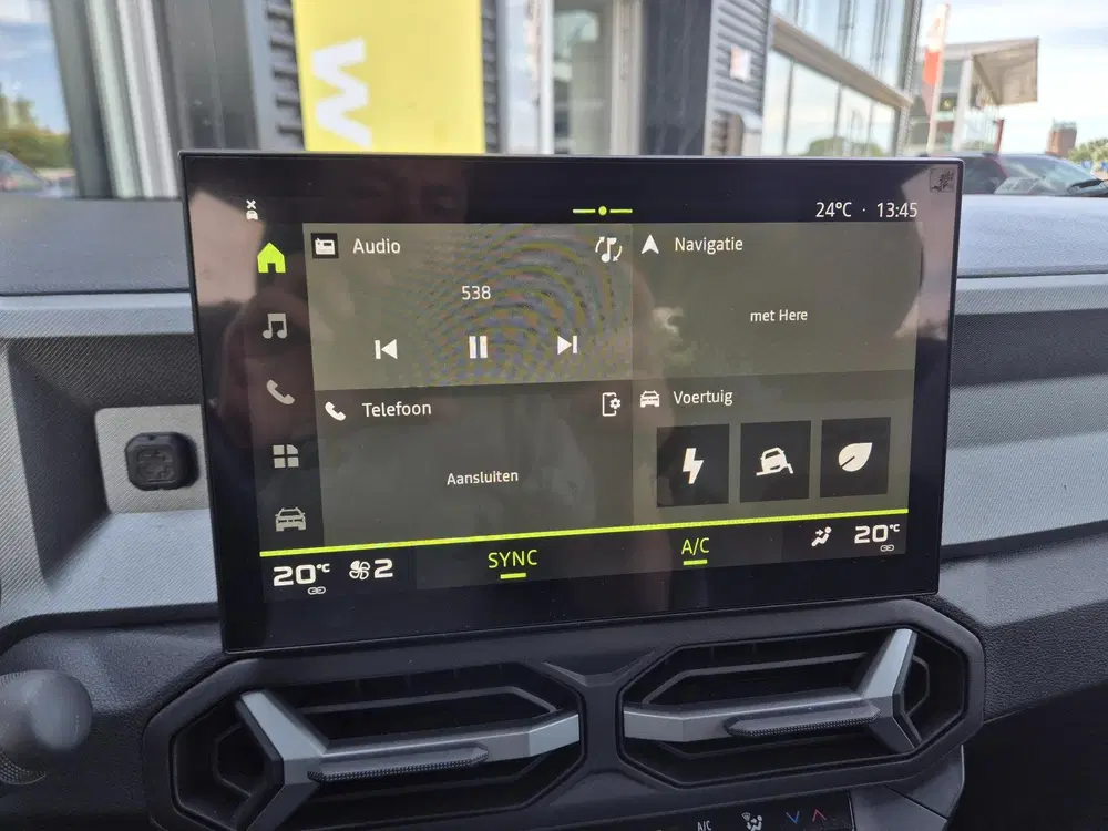 Dacia Bigster 1.8 Hybrid 155 Journey Adaptive Cruise uit 2025, foto 14