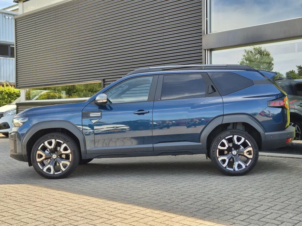 Dacia Bigster 1.8 Hybrid 155 Journey Adaptive Cruise uit 2025, foto 2