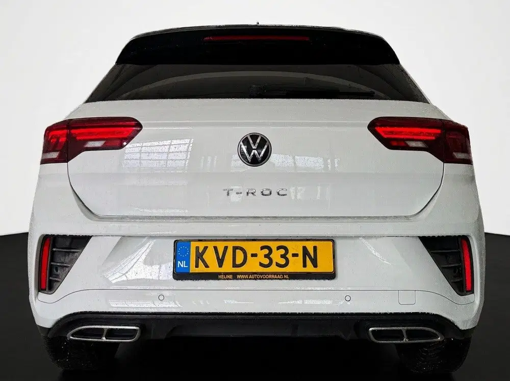 Volkswagen T-Roc TSI 110PK R-LINE BUSINESS CAMERA uit 2023, foto 12