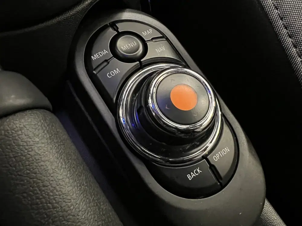 Mini John Cooper Works 2.0 John Cooper Works Chili uit 2020, foto 15
