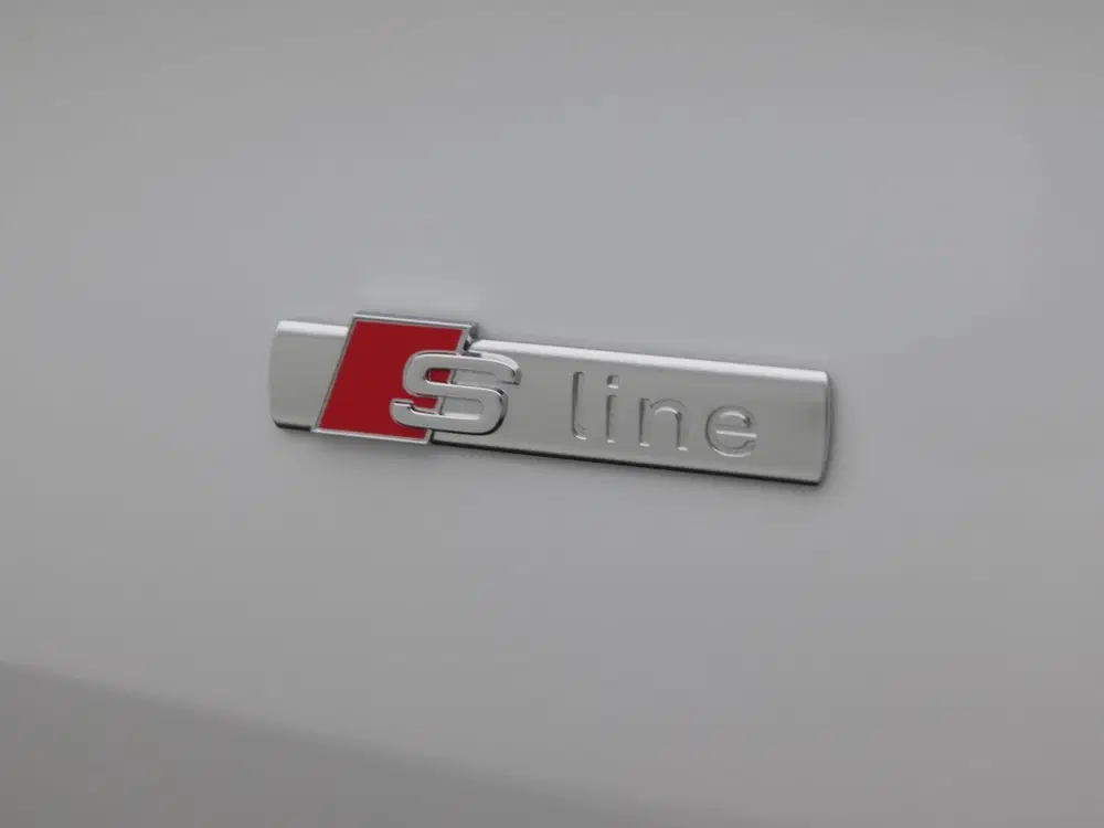 Audi A3 45 TFSi e 272 Pk S edition Competition uit 2025, foto 15