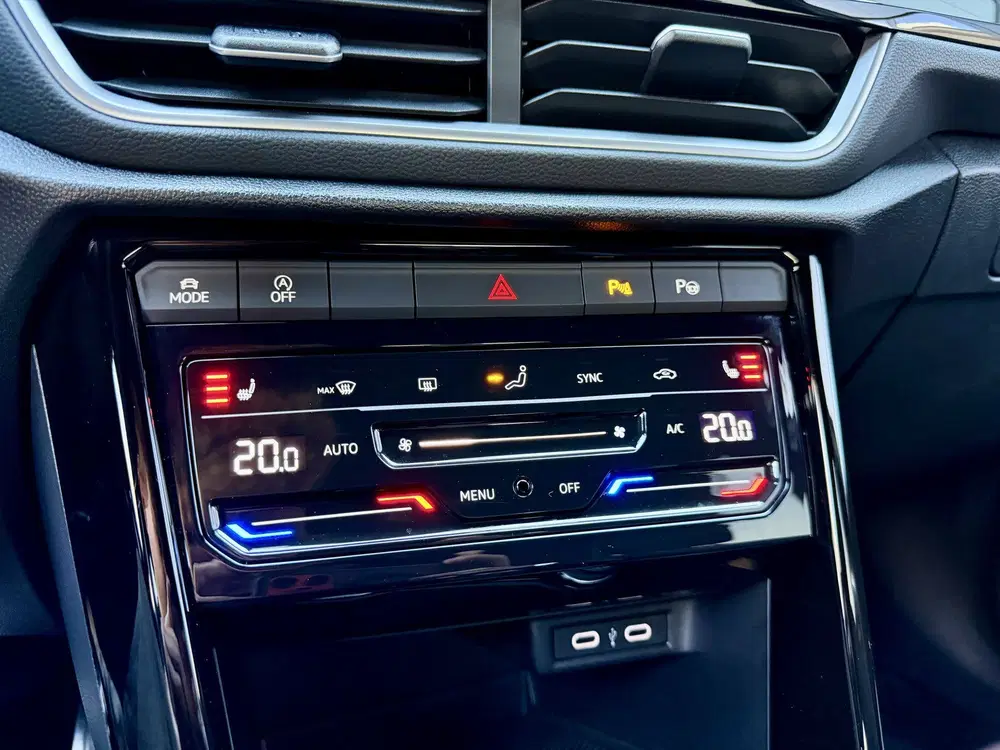 Volkswagen T-Roc 1.0 TSI *3X R-Line* Apple Carplay uit 2022, foto 13