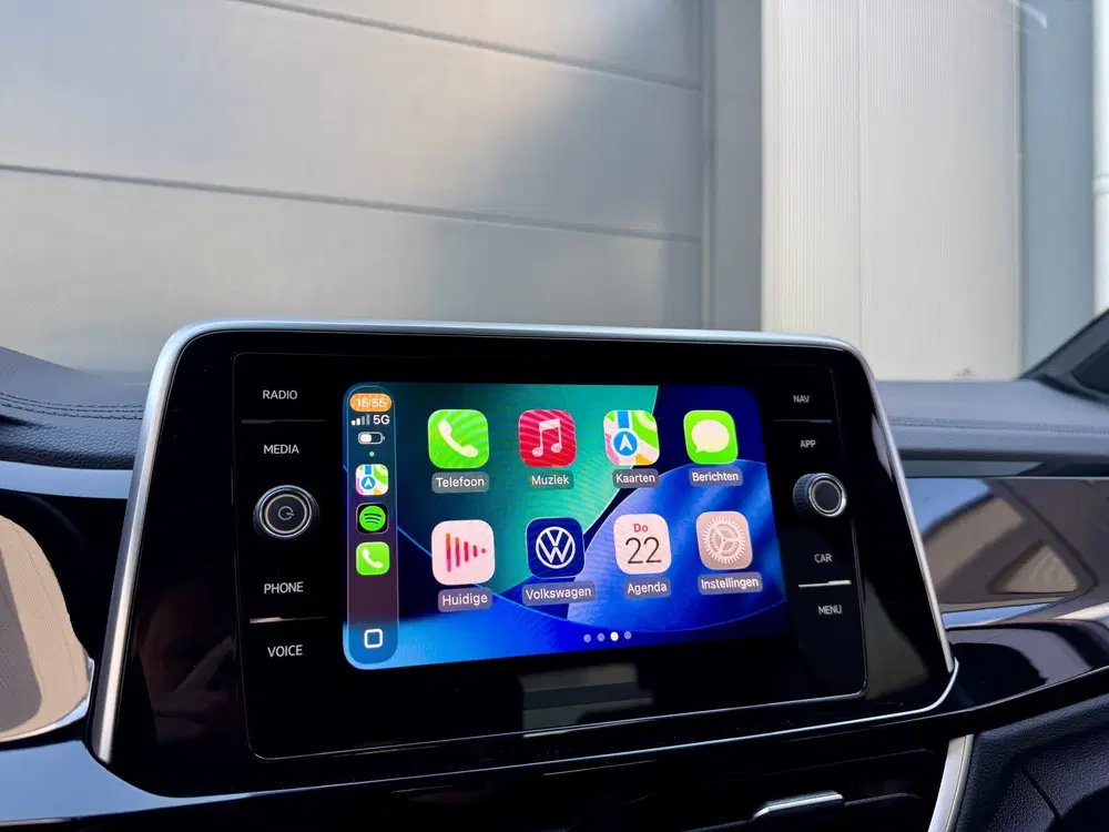 Volkswagen T-Roc 1.0 TSI *3X R-Line* Apple Carplay uit 2022, foto 9