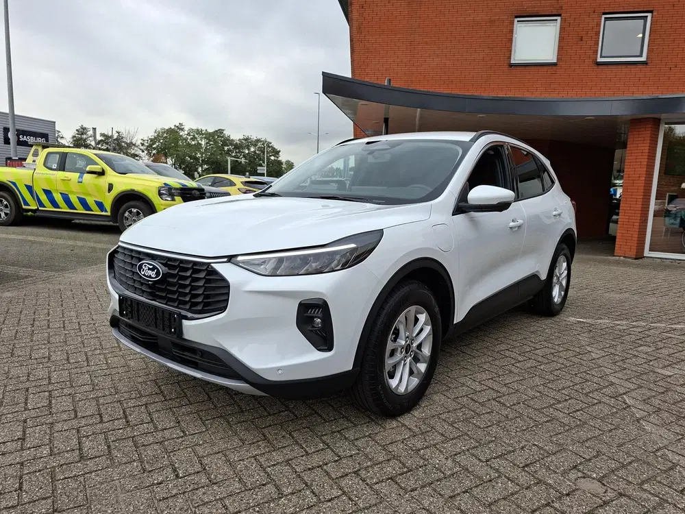 Ford Kuga 2.5 PHEV Titanium Trekhaak uit 2026, foto 2