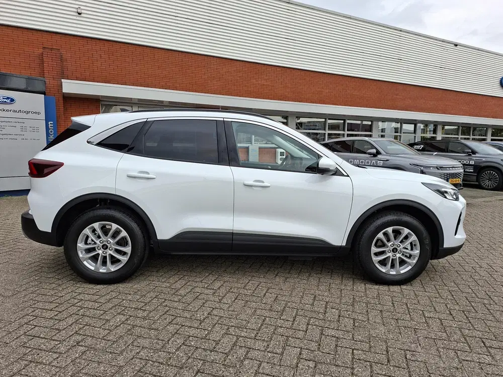 Ford Kuga 2.5 PHEV Titanium Trekhaak uit 2026, foto 5