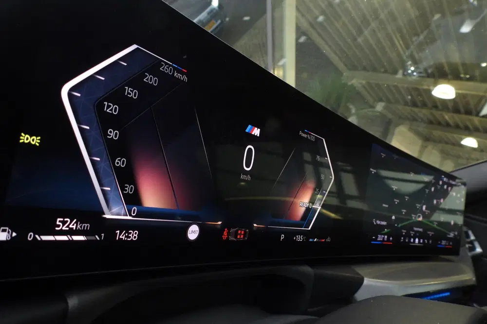 BMW 2-serie 220i M Sport Automaat uit 2025, foto 15