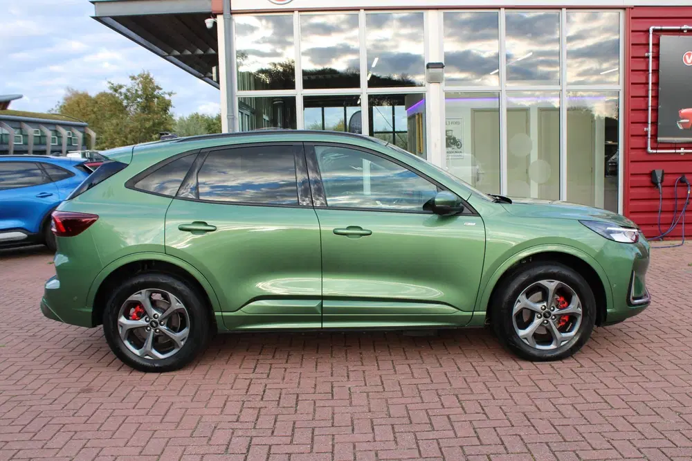 Ford Kuga 2.5 PHEV 243pk ST-Line X Automaat uit 2025, foto 15