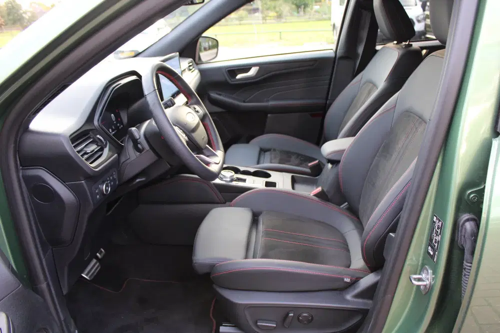 Ford Kuga 2.5 PHEV 243pk ST-Line X Automaat uit 2025, foto 6