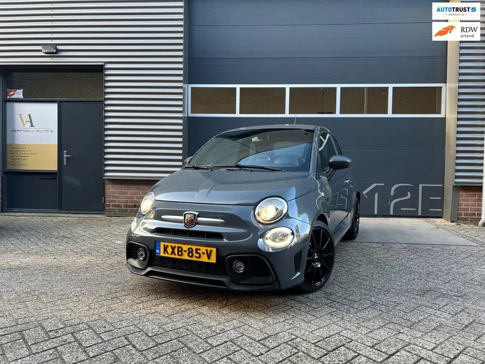 Abarth 595 1.4 T-Jet Abarth 595 70th Anniversary Carp uit 2019