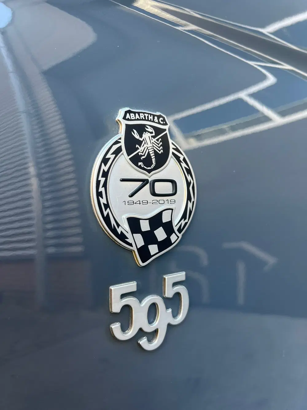 Abarth 595 1.4 T-Jet Abarth 595 70th Anniversary Carp uit 2019, foto 7
