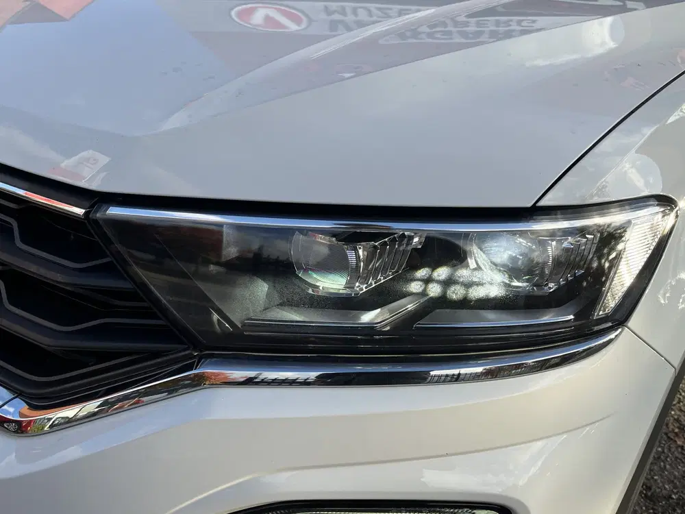 Volkswagen T-Roc 1.5 TSI Style uit 2019, foto 9