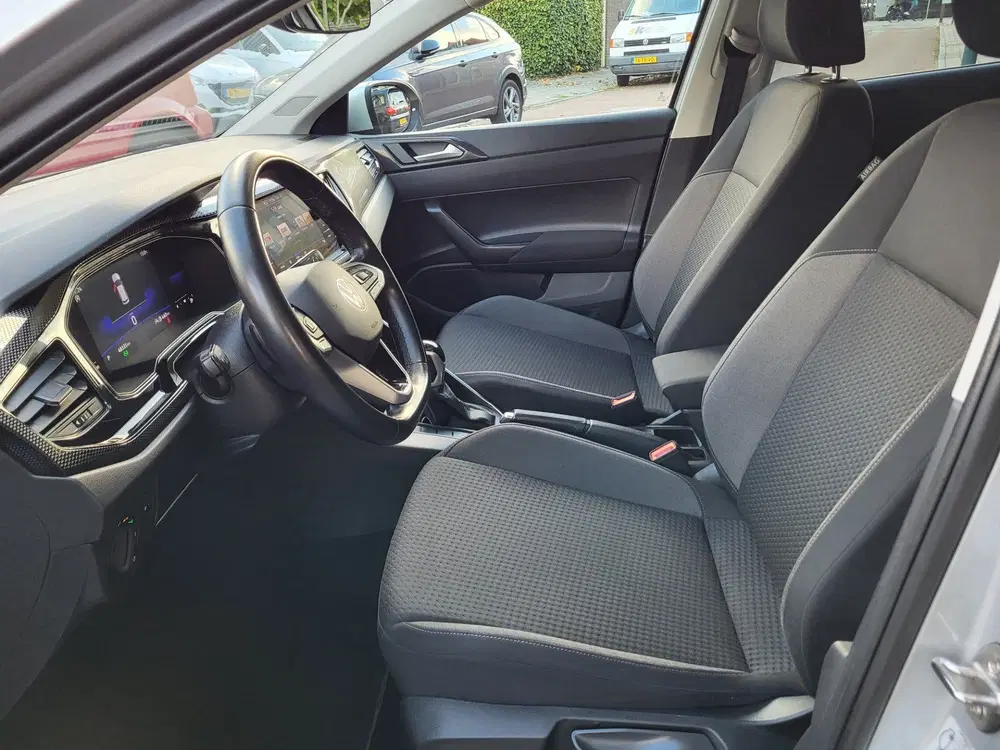 Volkswagen Taigo uit 2022, foto 12