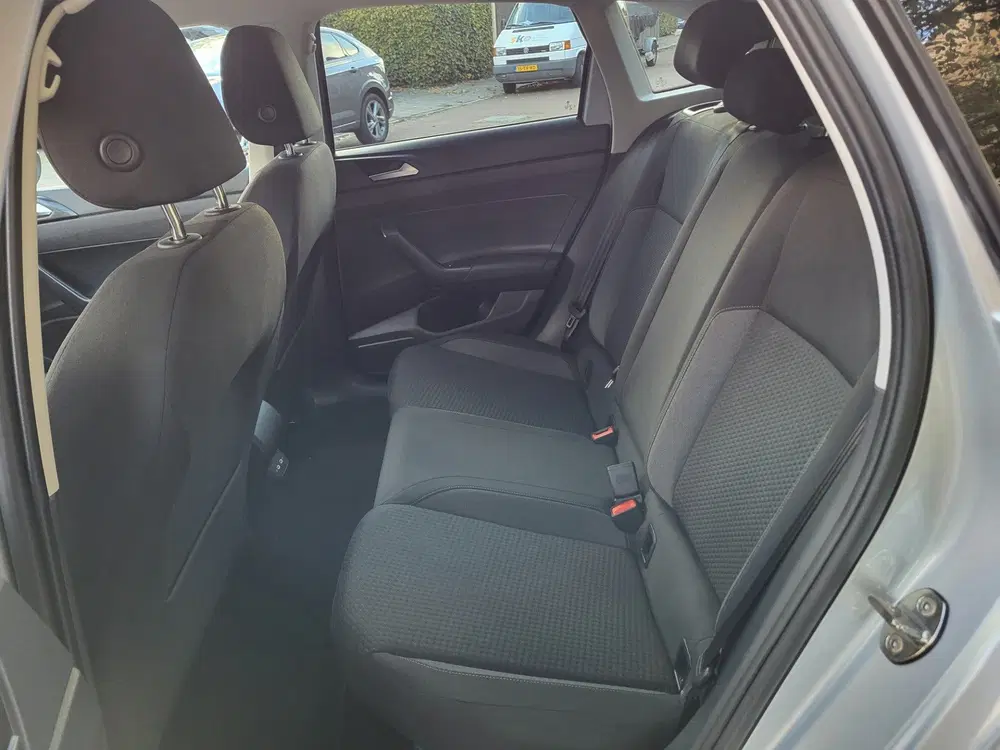 Volkswagen Taigo uit 2022, foto 9