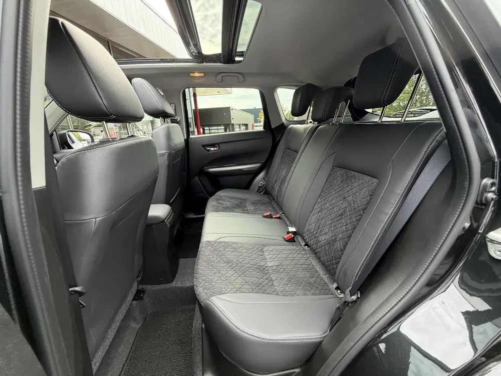 Suzuki Vitara 1.4 Boosterjet Smart Hybrid Style Automaat uit 2025, foto 8