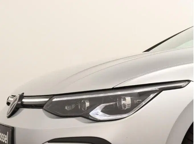 Volkswagen Golf 1.5 eTSI R-Line Business uit 2024, foto 13