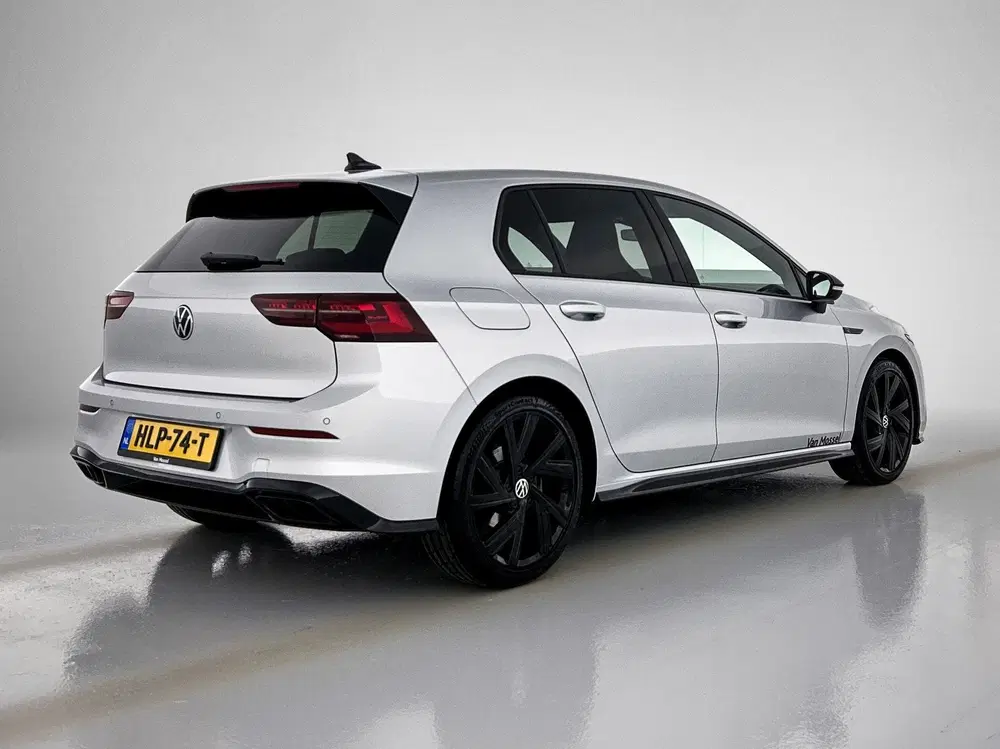 Volkswagen Golf 1.5 eTSI R-Line Business uit 2024, foto 4