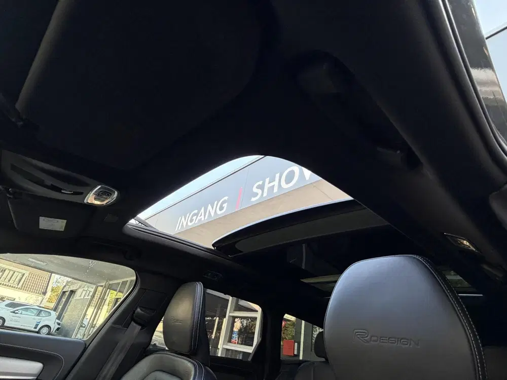 Volvo V90 2.0 T8 AWD Inscription R Design Leer uit 2019, foto 9