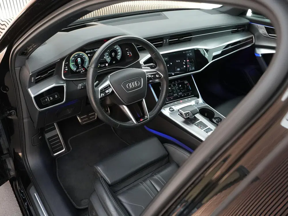 Audi A6 TFSI e 367pk quattro Pro Line S Competitio uit 2021, foto 9