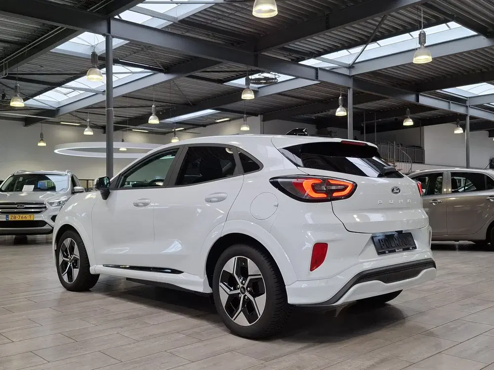 Ford Puma Gen-E Select 44 kWh 168pk uit 2026, foto 3