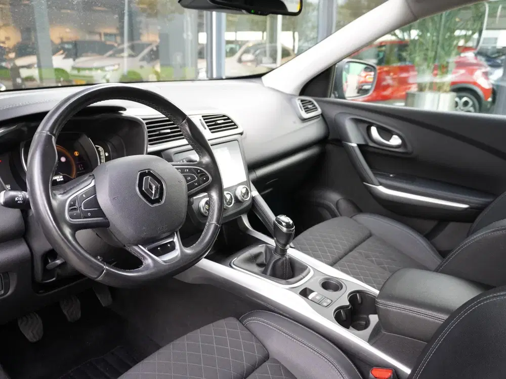 Renault Kadjar 1.3 TCe 140 Intens uit 2019, foto 15