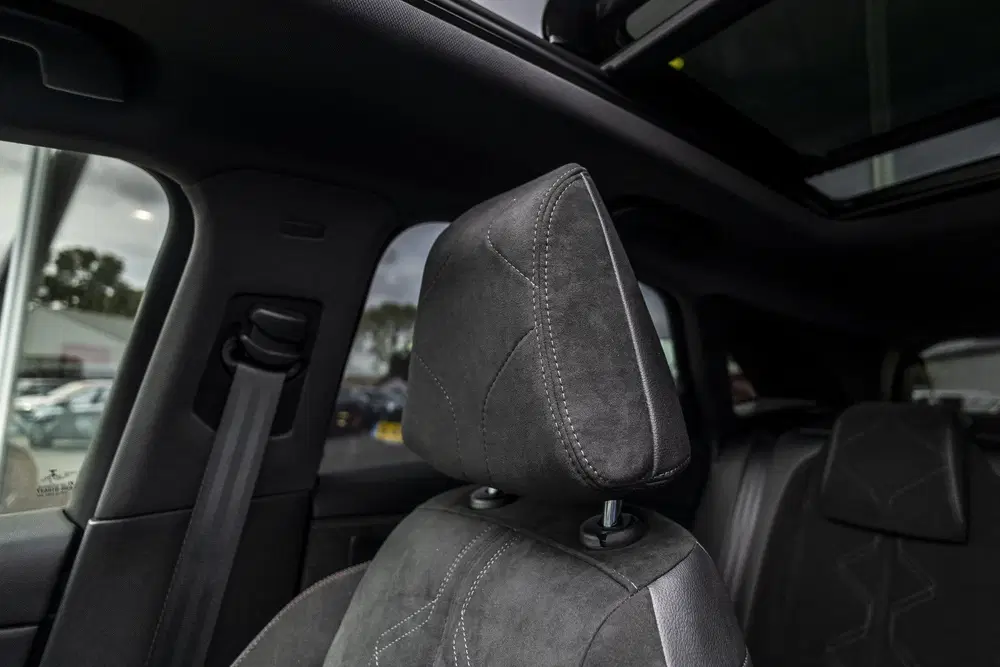 DS Automobiles DS 7 Crossback DS 7 Crossback E-Tense Performance Line uit 2023, foto 12