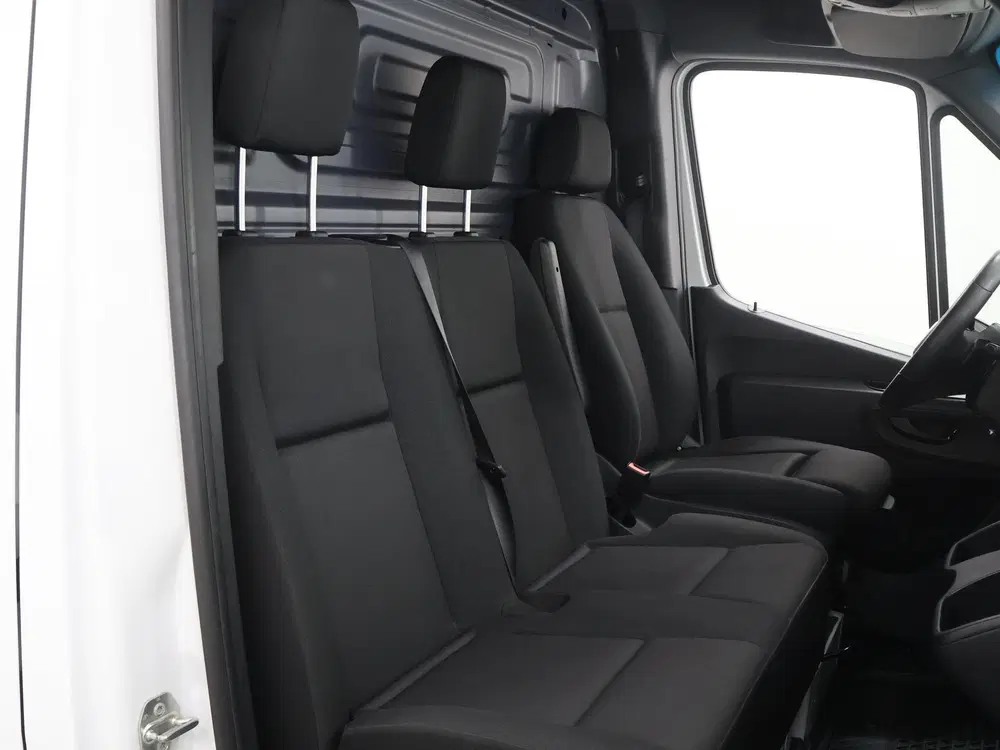 Mercedes-Benz Sprinter 317 CDI uit 2024, foto 10