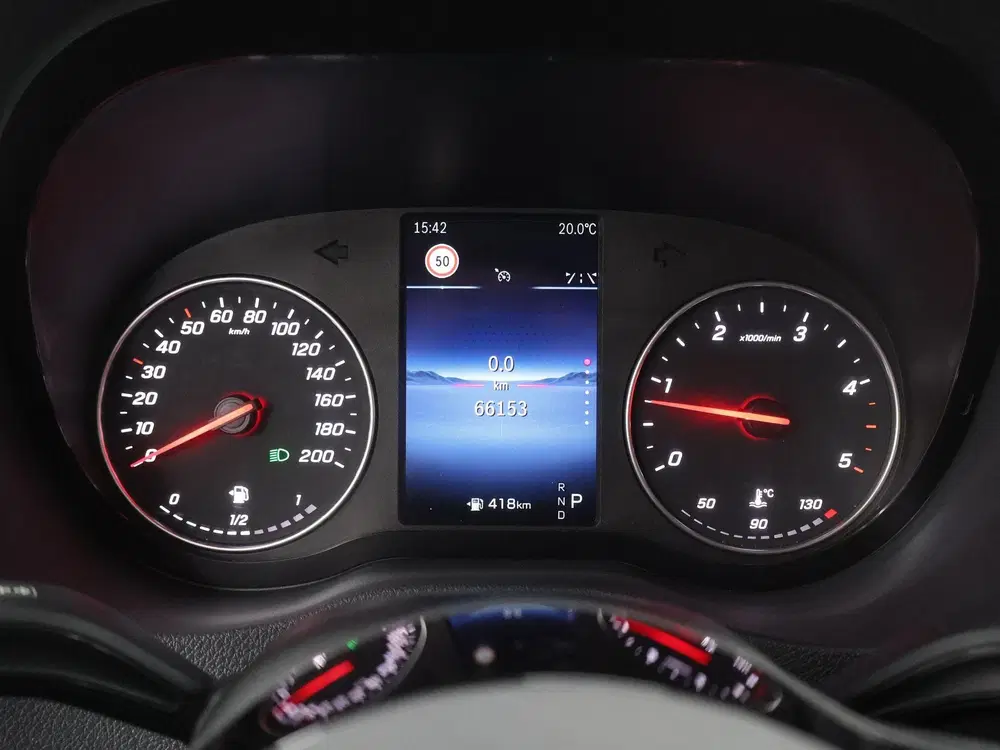 Mercedes-Benz Sprinter 317 CDI uit 2024, foto 11