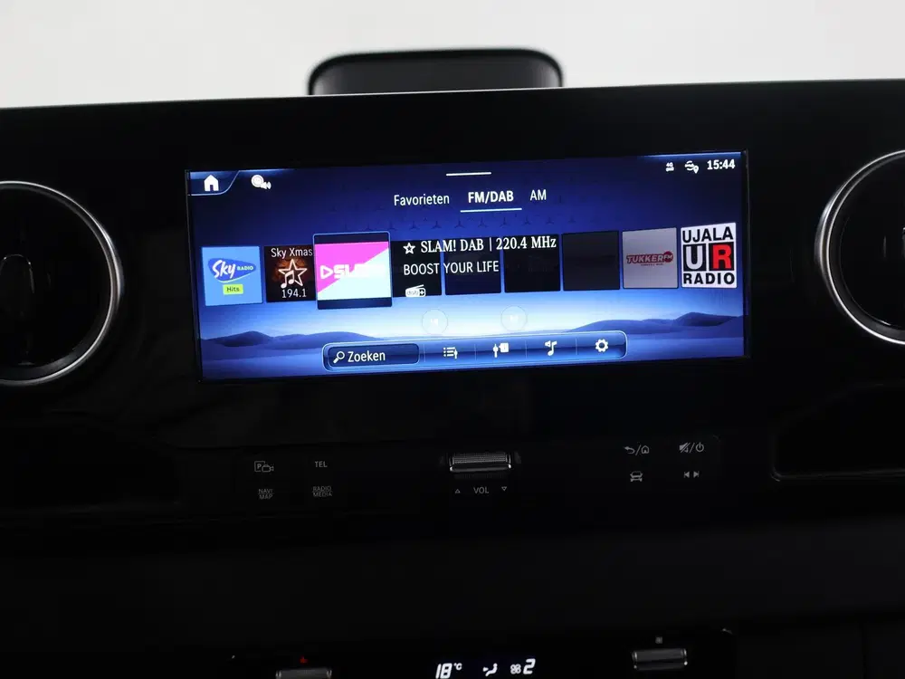 Mercedes-Benz Sprinter 317 CDI uit 2024, foto 15