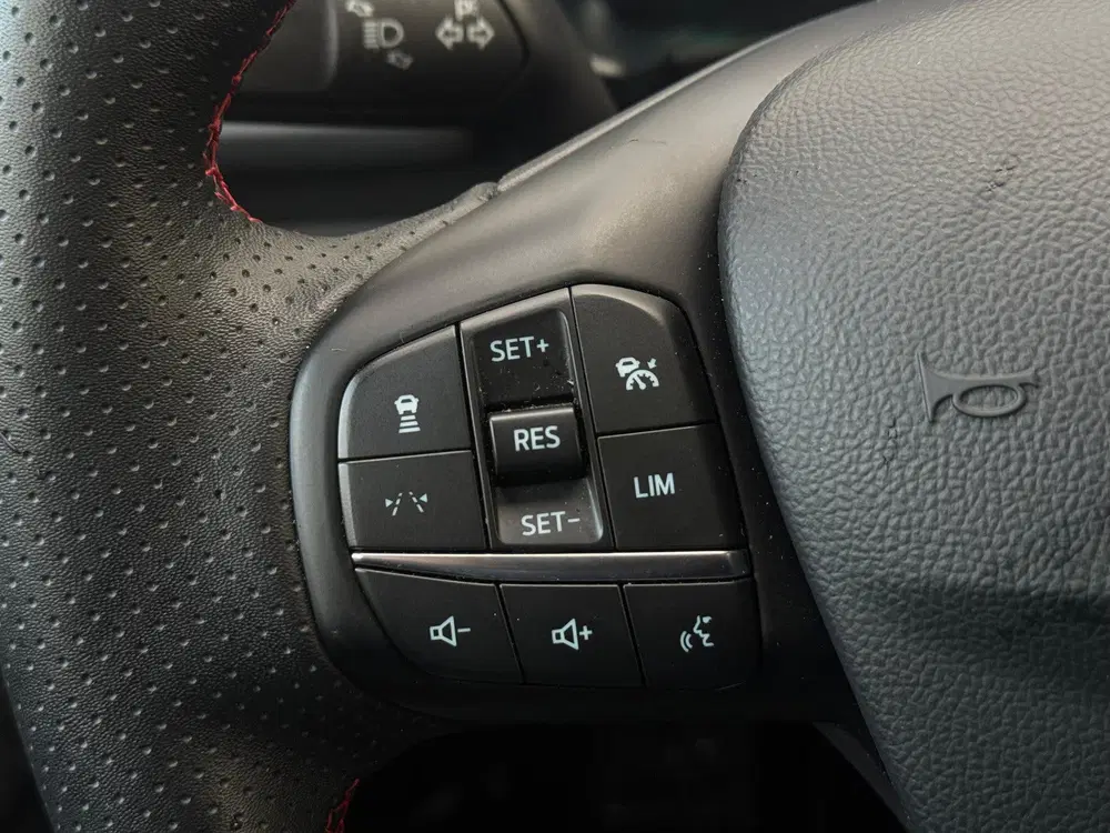 Ford Kuga 2.5 PHEV ST-Line X uit 2025, foto 13