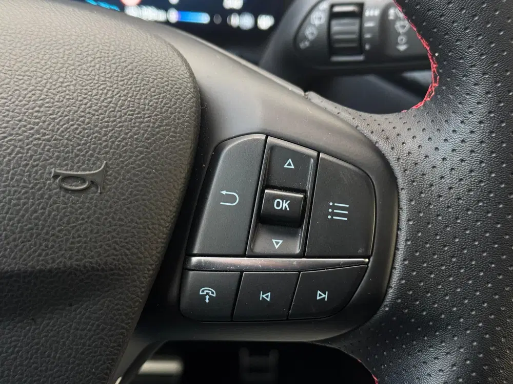 Ford Kuga 2.5 PHEV ST-Line X uit 2025, foto 15