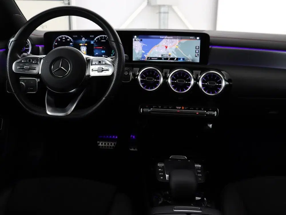 Mercedes-Benz CLA 250 e Business Solut uit 2022, foto 10