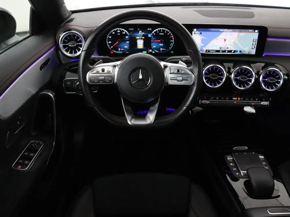 Mercedes-Benz CLA 250 e Business Solut uit 2022, foto 4