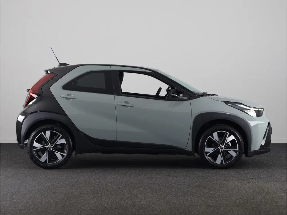 Toyota Aygo X Hybrid 115 pulse € 1500 inruilpremie uit 2026, foto 2
