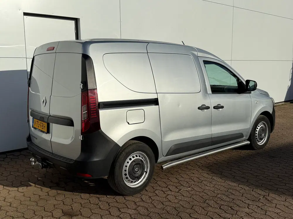 Renault Express 1.5 Blue dCi L1 Airco Cruise Control Trekh uit 2024, foto 2