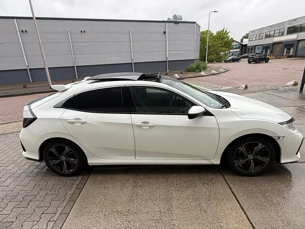 Honda Civic 1.0 i-VTEC Executive Automaat Clima Pano N uit 2019, foto 2