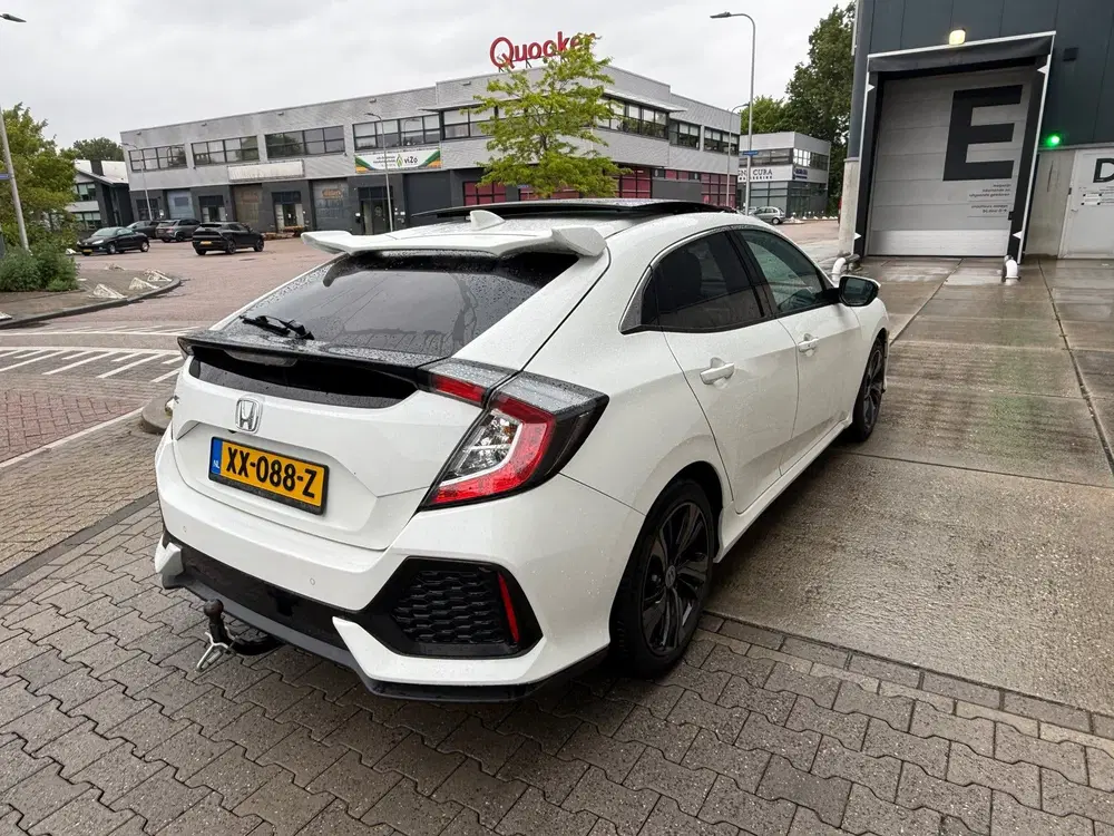 Honda Civic 1.0 i-VTEC Executive Automaat Clima Pano N uit 2019, foto 3