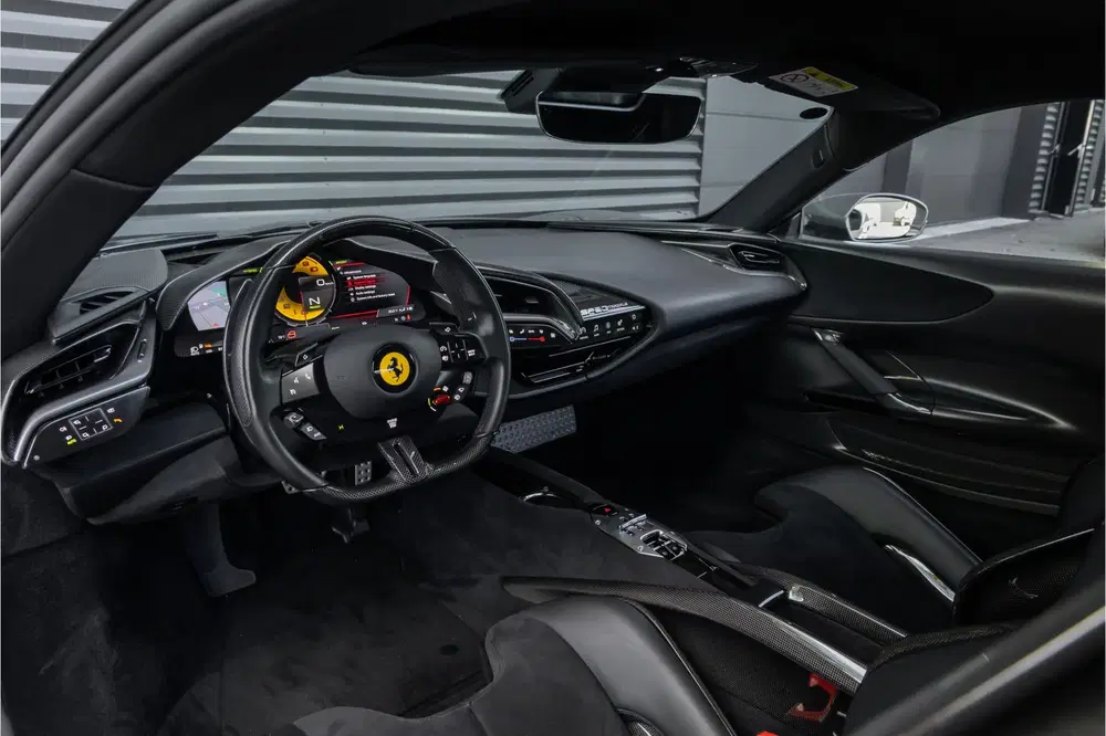 Ferrari SF90 Stradale 4.0 V8 Ext Fiorano Package uit 2021, foto 10