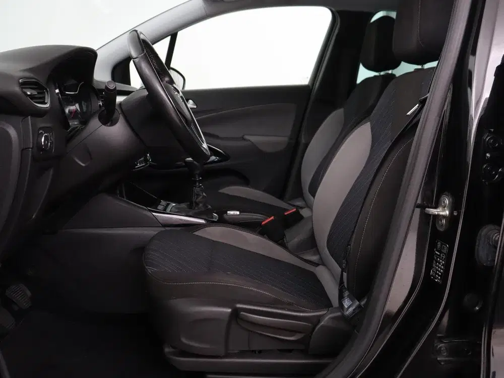 Opel Crossland 1.2 Turbo 120 Jaar Edition uit 2019, foto 4