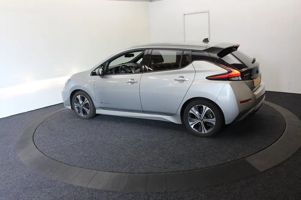 Nissan Leaf N-Connecta 40 kWh 360° Camera (bj 2019) uit 2019, foto 11