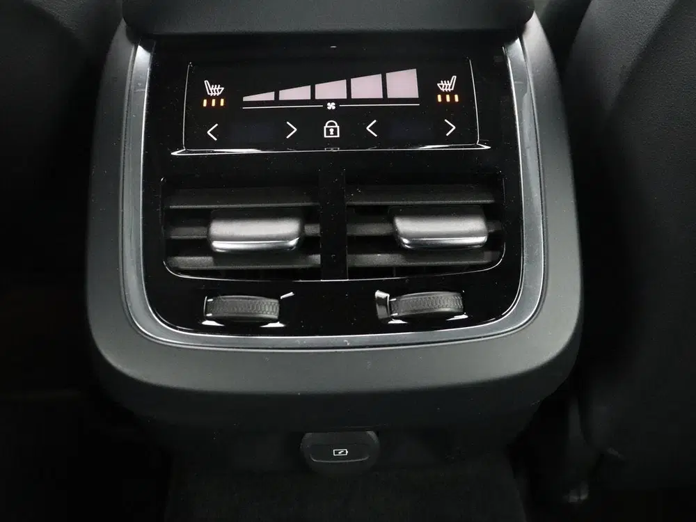 Volvo V90 2.0 B4 R-Design uit 2021, foto 6