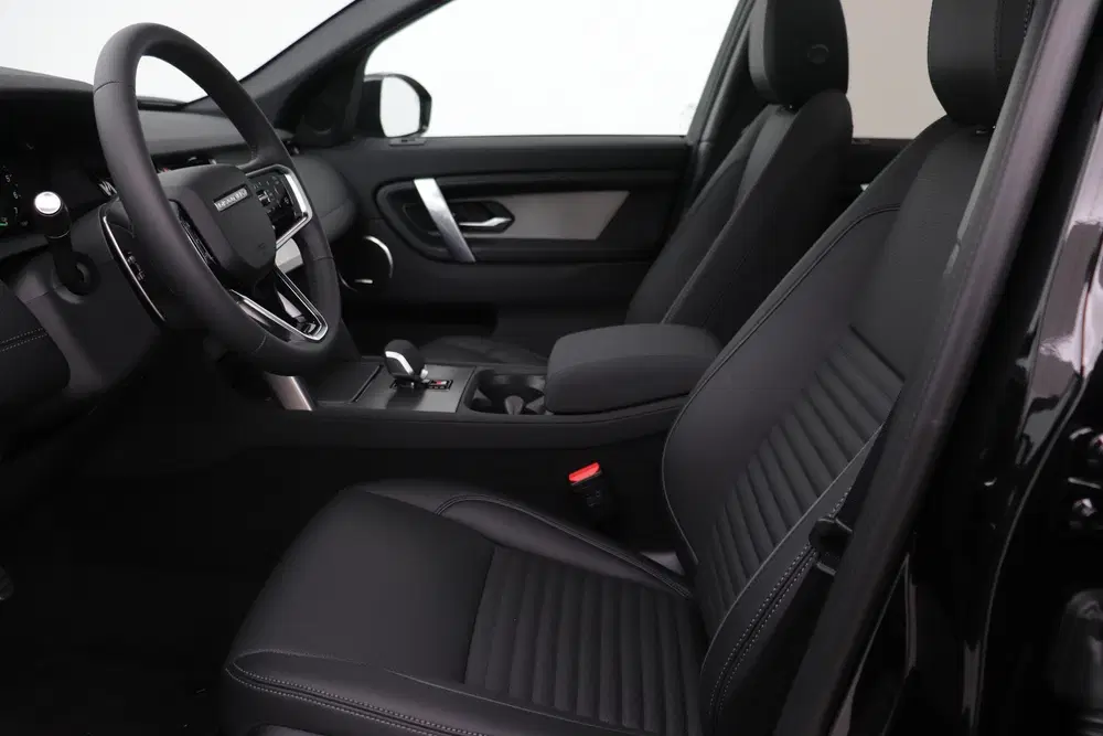 Land Rover Discovery Sport P270e Dynamic SE uit 2025, foto 3