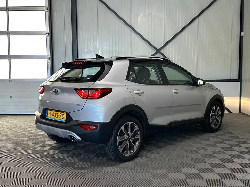 Kia Stonic 1.0 T-GDi uit 2020, foto 2