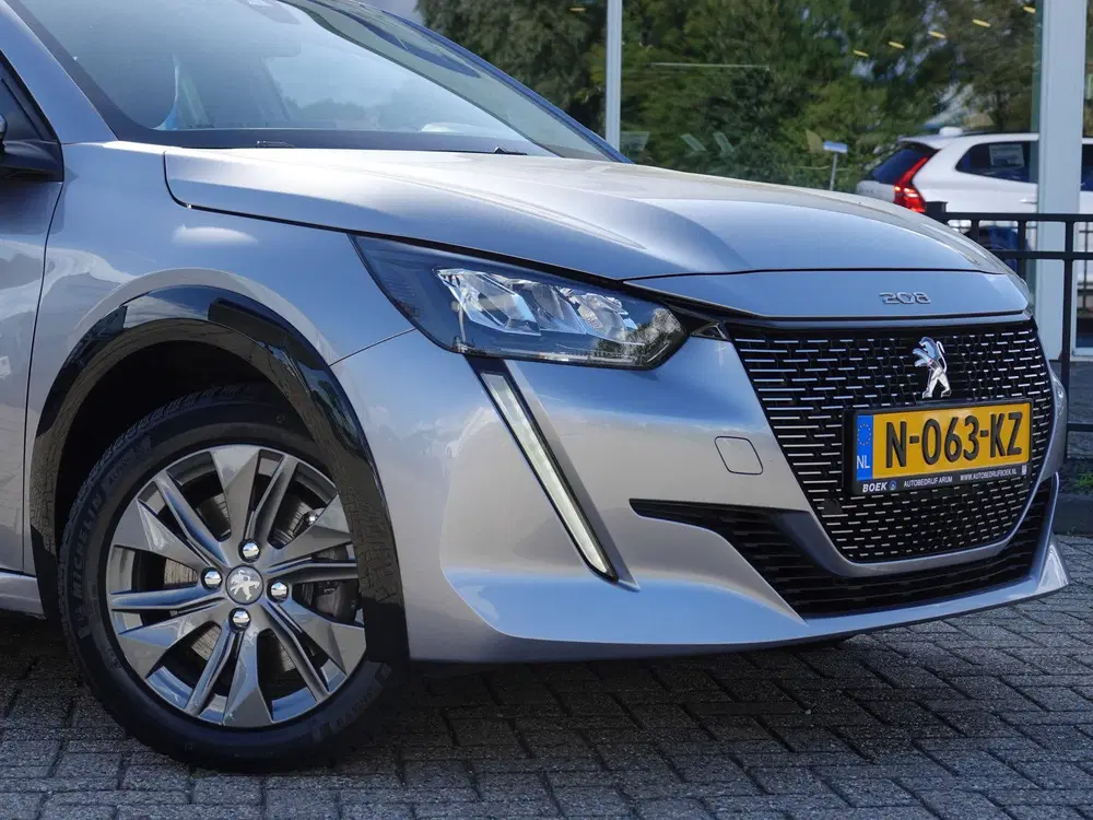 Peugeot 208 EV Blue Lease Active 50 kWh NAVI uit 2021, foto 10