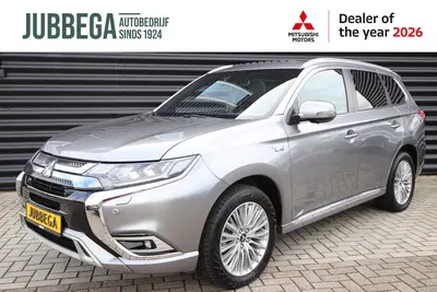 Mitsubishi Outlander 2.4 PHEV Instyle Opendak uit 2020